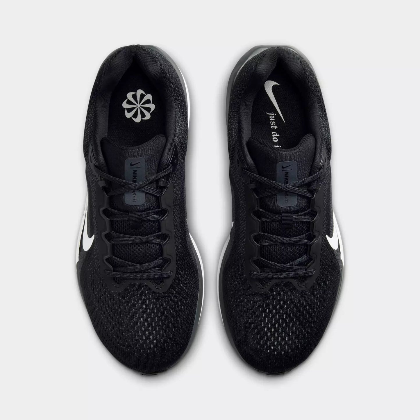 Men's Nike Winflo 11 Running Shoes (Extra Wide Width)