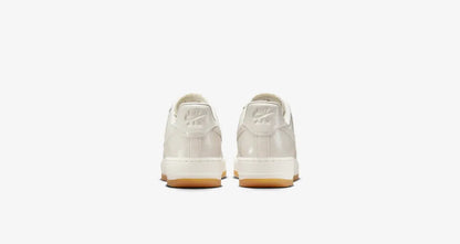 Nike Air Force 1 07 Premium Men's Shoes