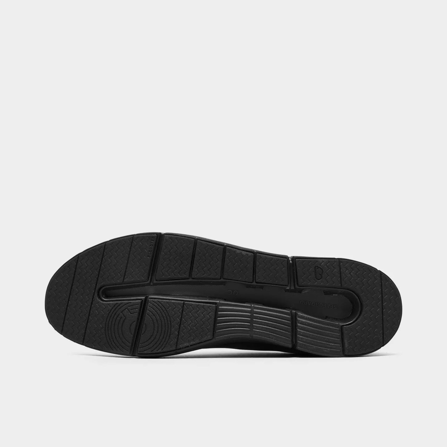 Men's On THE ROGER Advantage Casual Shoes