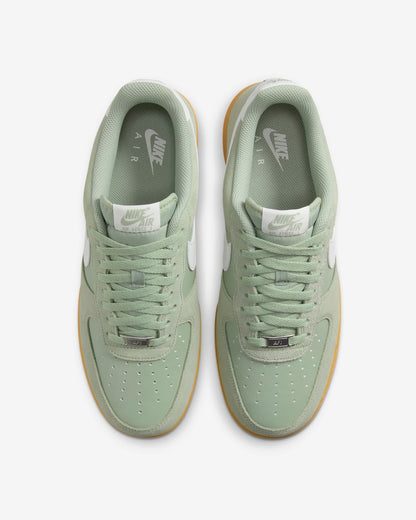 Nike Air Force 1 '07 LV8