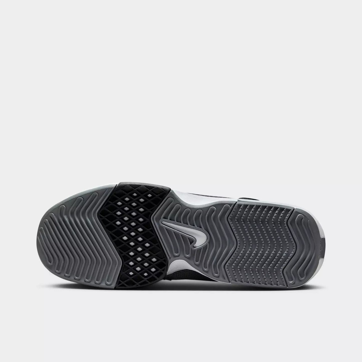Men's Nike LeBron Witness 8 Basketball Shoes