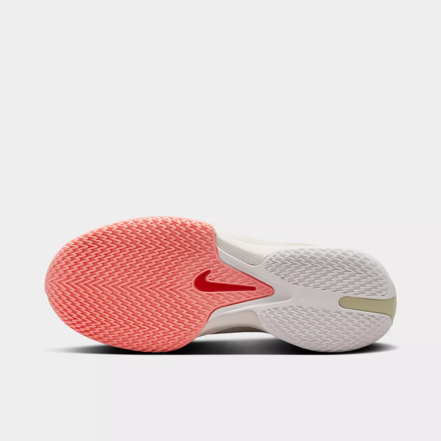 Men's Nike G.T. Cut Academy Basketball Shoes