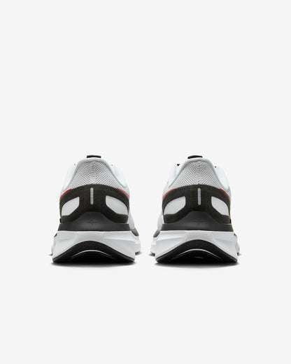 NIKE Air Zoom Structure 25