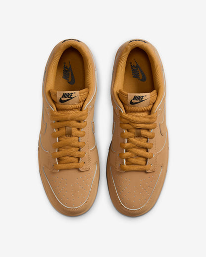 Nike Dunk Low Retro