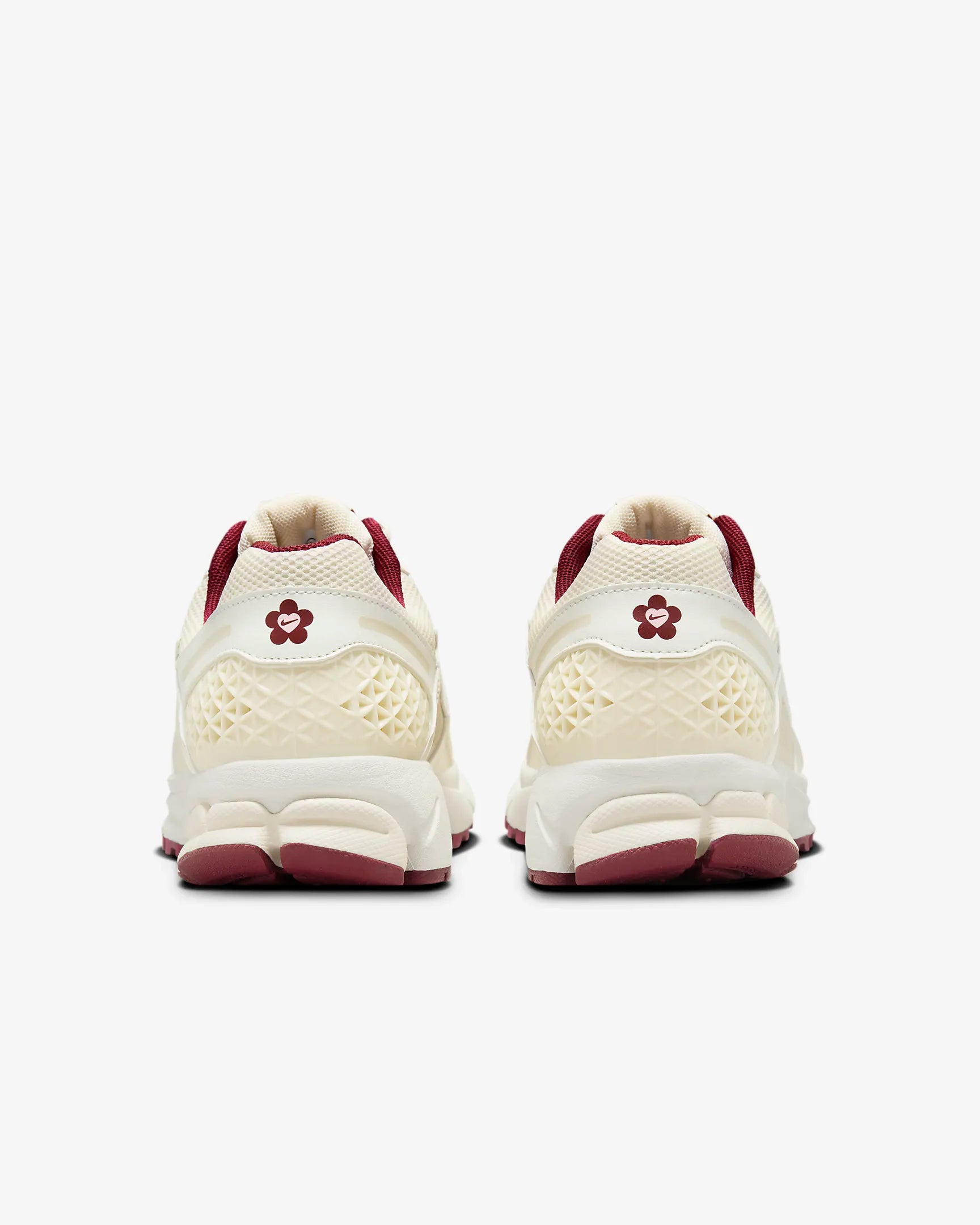 Nike Air Zoom Vomero 5 Shoes